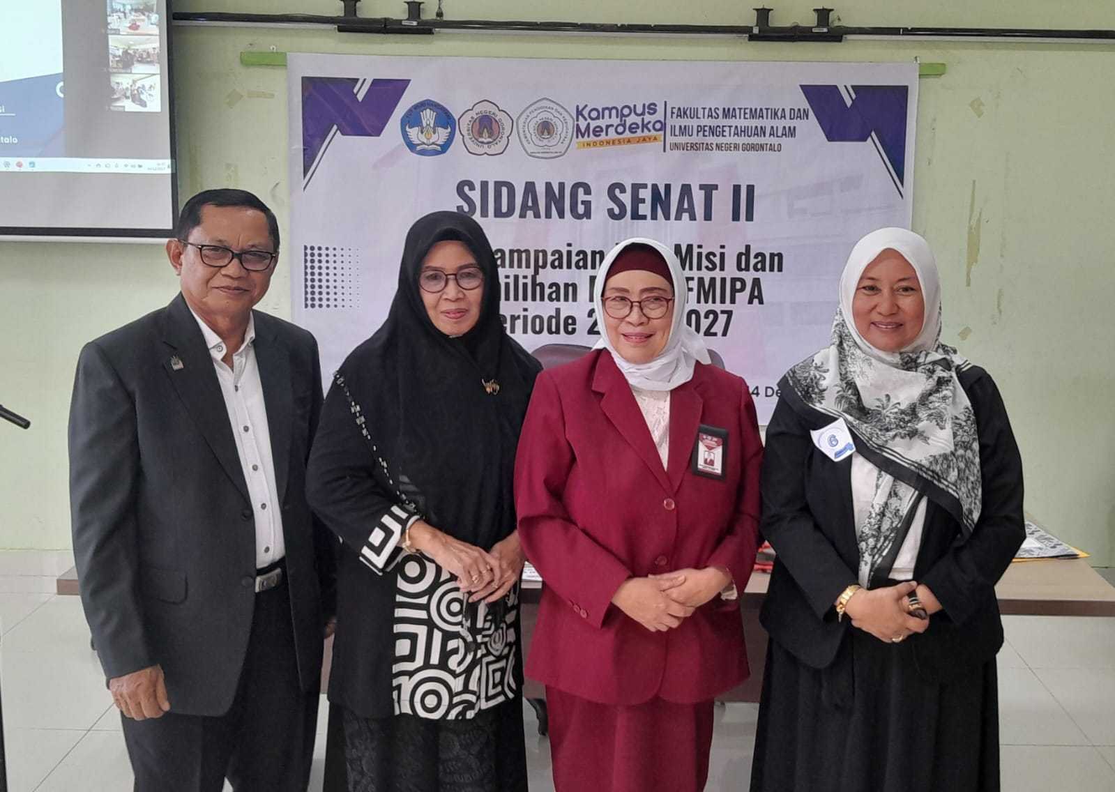 Dr. Fitriyane Lihawa, M.Si Resmi Jabat Dekan FMIPA Periode 2023-2027 ...